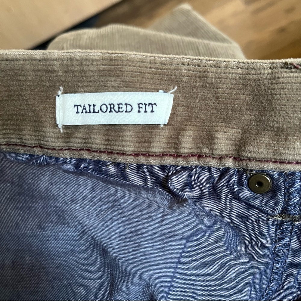 Jos. A. Bank Corduroys Tan Beige pants 👖 - Picture 9 of 10